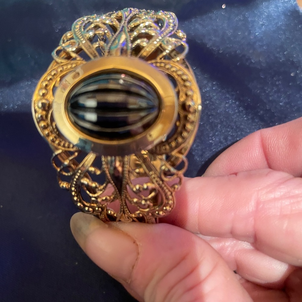 Bracelet - Picture 2 of 5